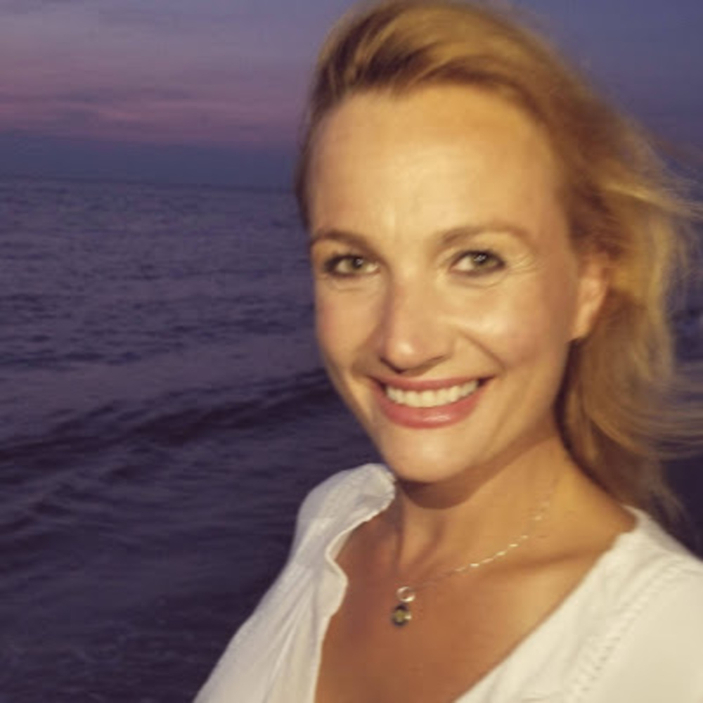 Meet your Posher, Pamela